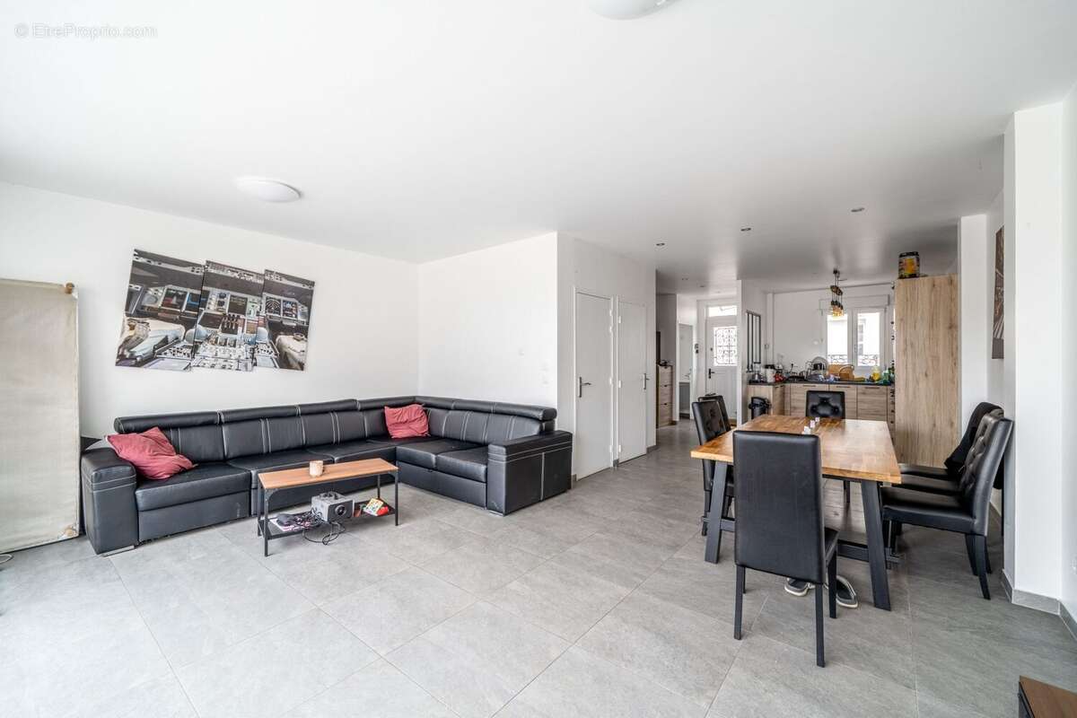 Appartement à VILLEJUIF