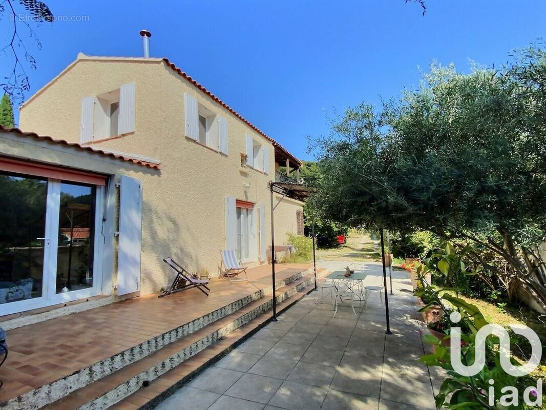 Photo 1 - Maison à CEYRESTE