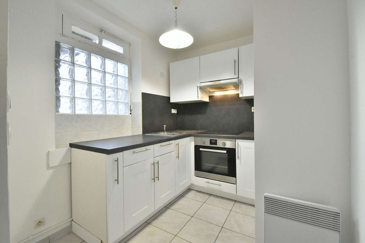 Appartement à LE TREMBLAY-SUR-MAULDRE