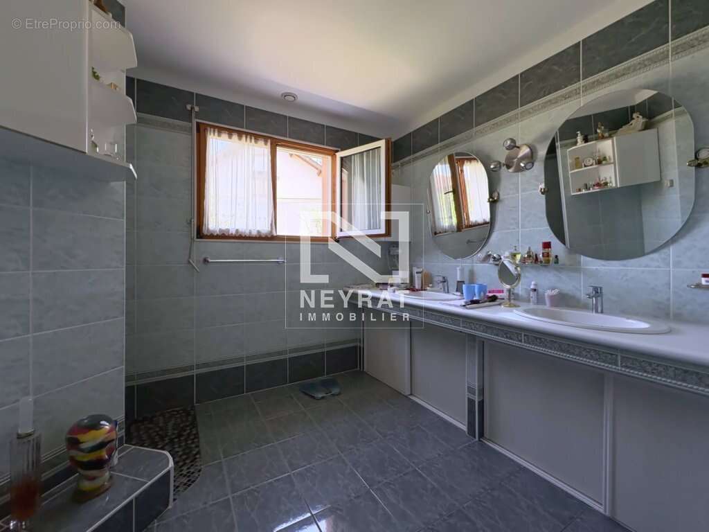 Maison à COUTERNON
