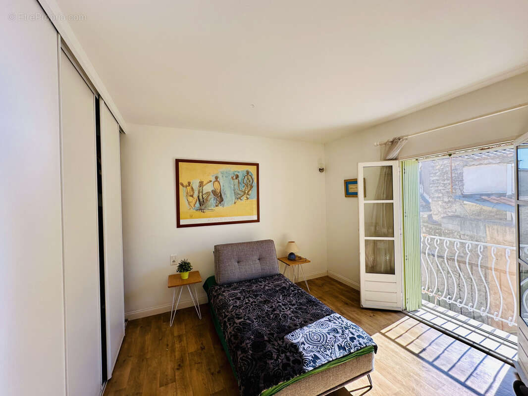 Maison à SAINT-JEAN-DE-VEDAS