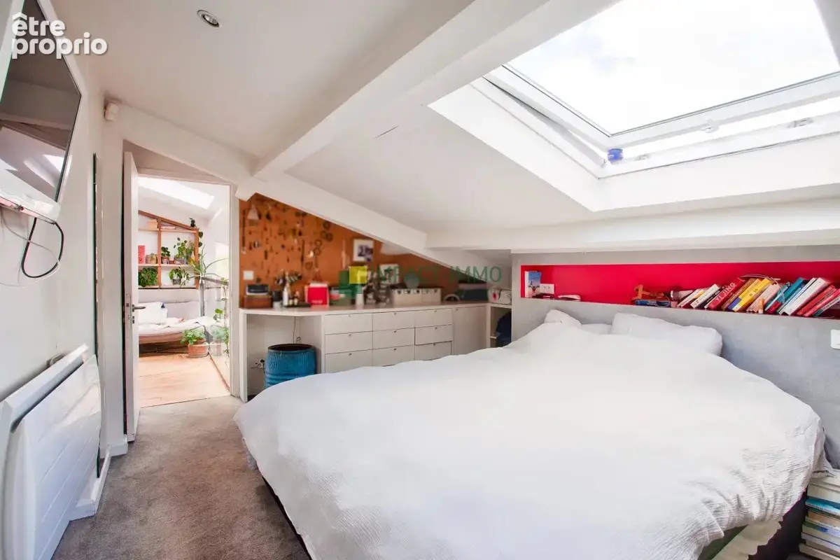 Maison familiale pleine de charme avec séjour de 37 m², jardin et pergola plein sud : un bien rare à Colombes ! - photo 13