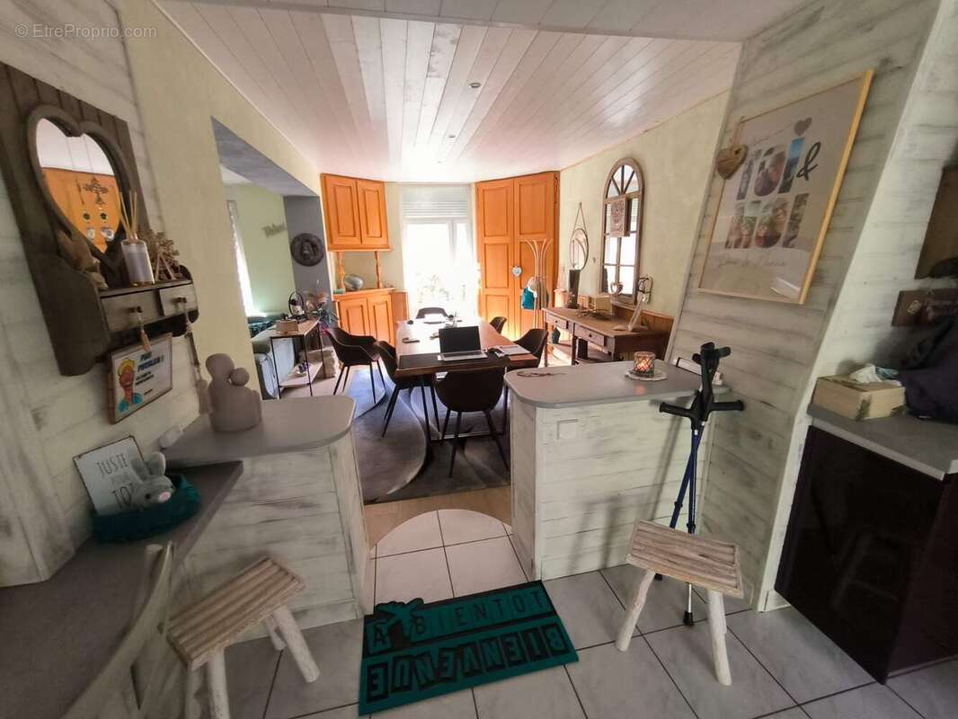 Maison à SAINT-AUBIN-DE-BLAYE