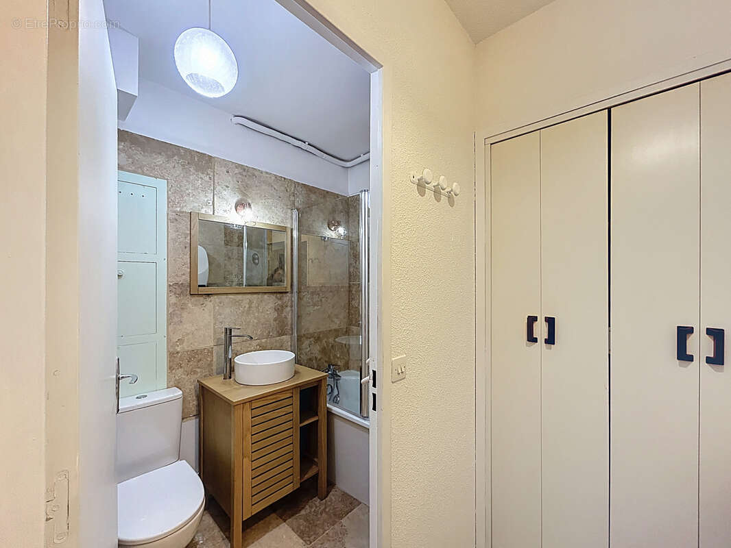 Appartement à SAINT-PONS