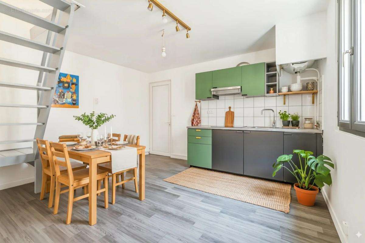 Maison à ASNIERES-SUR-SEINE