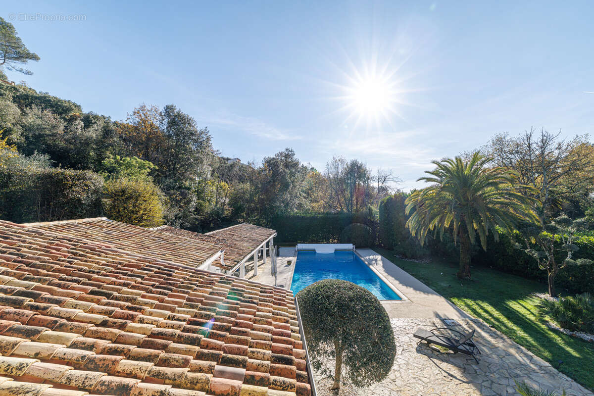 Maison à LA COLLE-SUR-LOUP