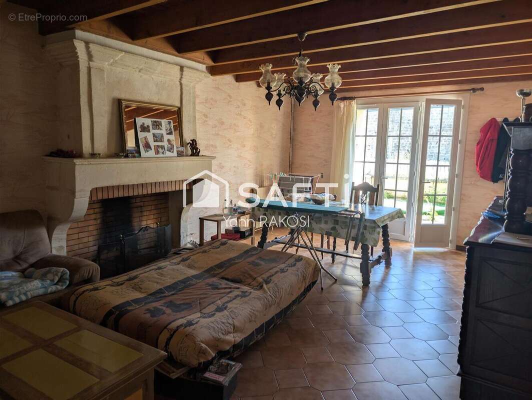 Photo 2 - Maison à SAINT-SAVINIEN