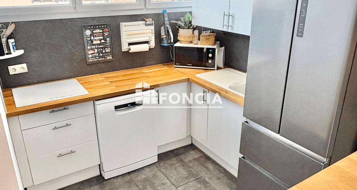 Appartement à HYERES