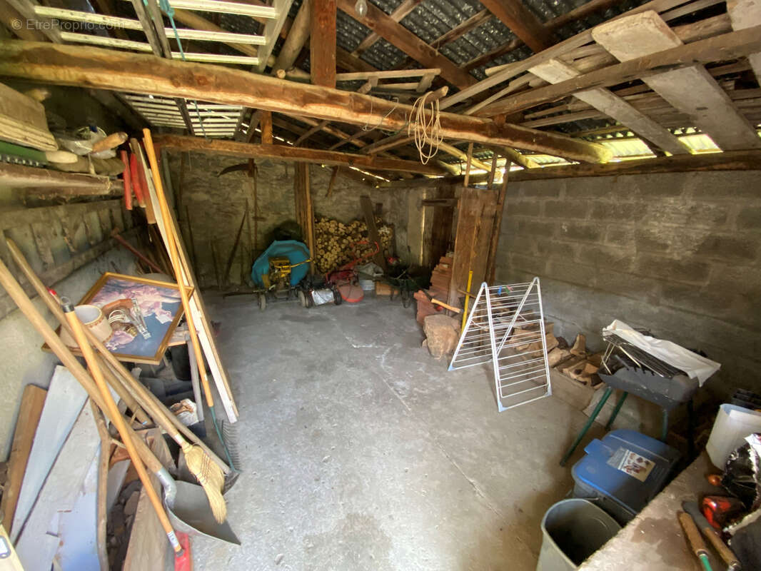 Maison à SAINT-ALBAN-DES-HURTIERES