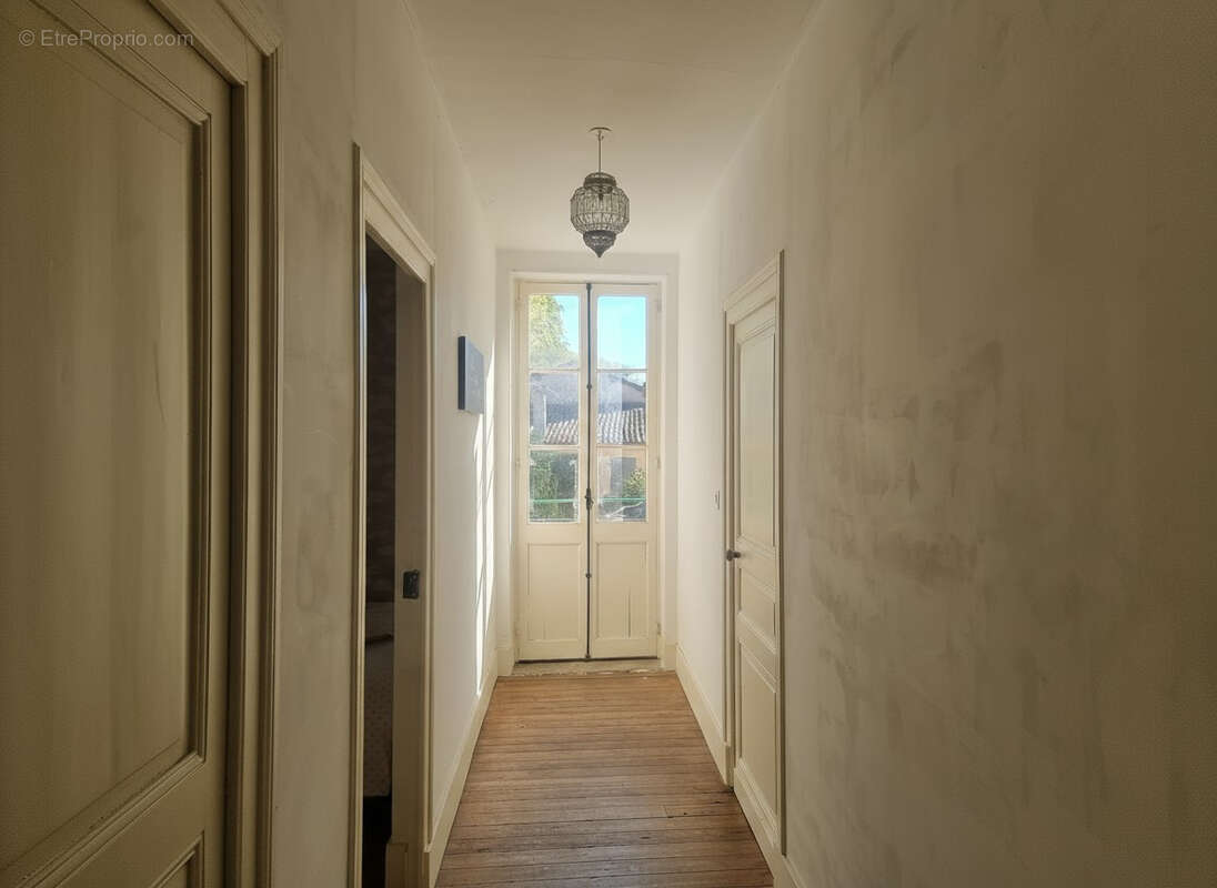 Maison à AUBETERRE-SUR-DRONNE