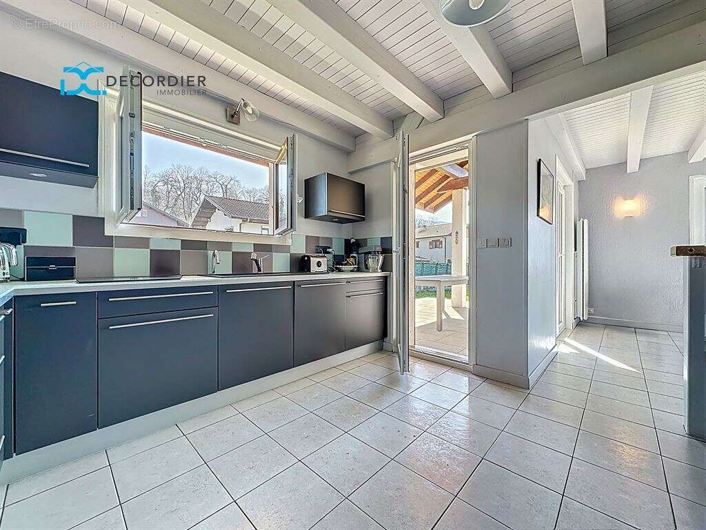 Maison à NEUVECELLE