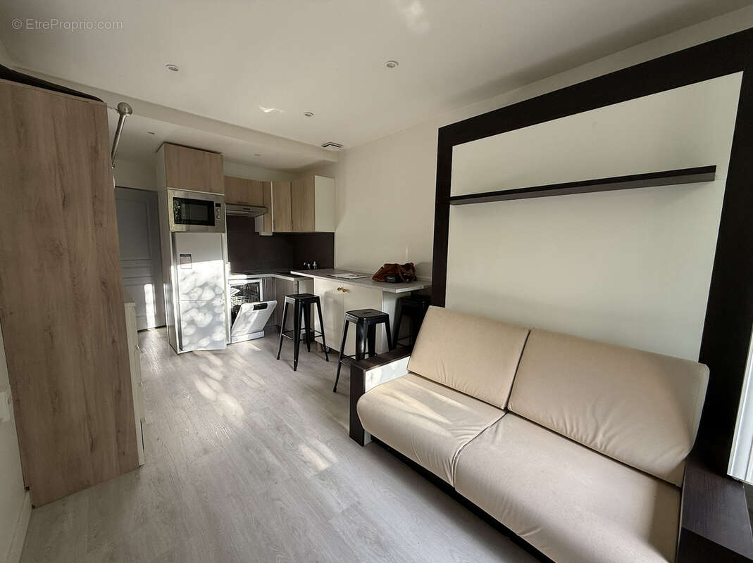 Studio avec jardin privatif  / Esprit 'Maison'  Quartier Jourdain / Buttes-Chaumont - photo 9