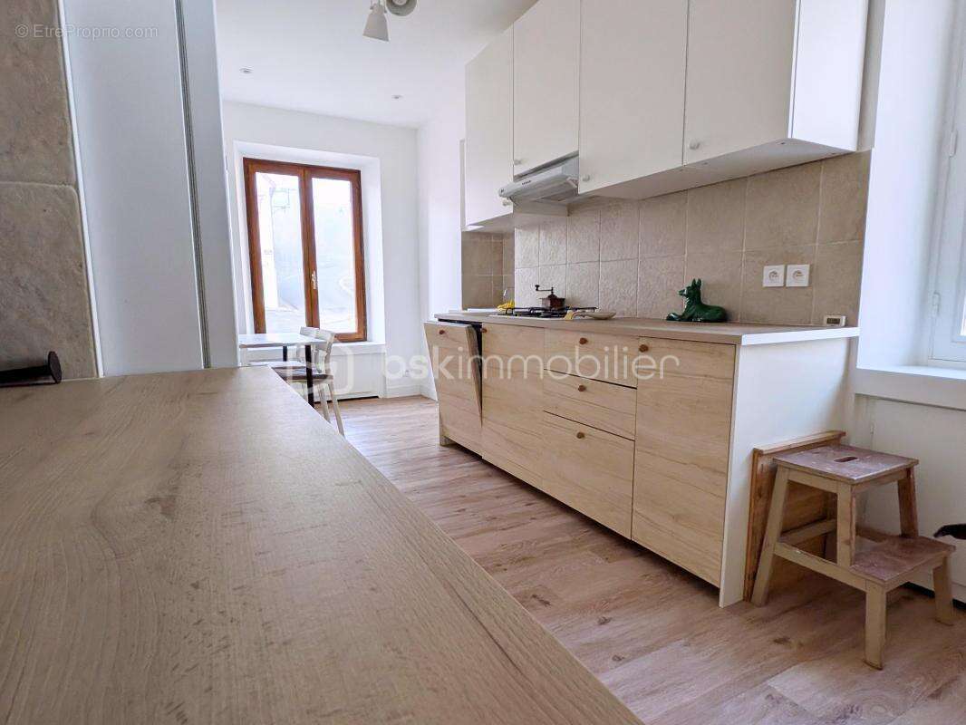 Maison à CHATILLON-SUR-MARNE