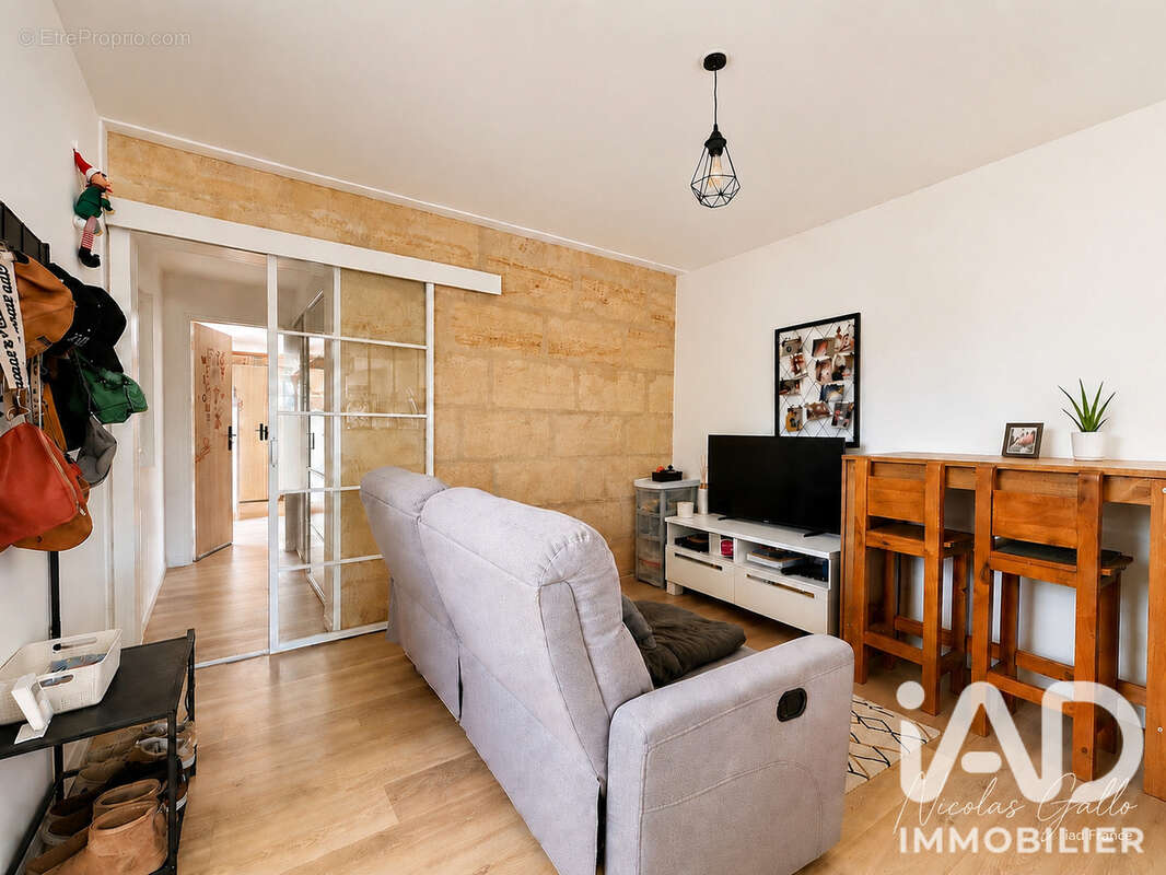 Maison 73 m² à Vayres  - photo 6