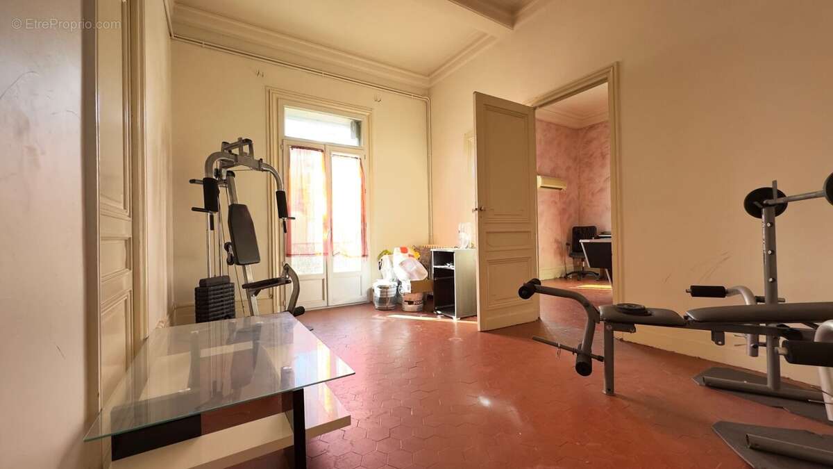 Béziers  appartement de caractère 5 pièces avec terrasse - photo 4