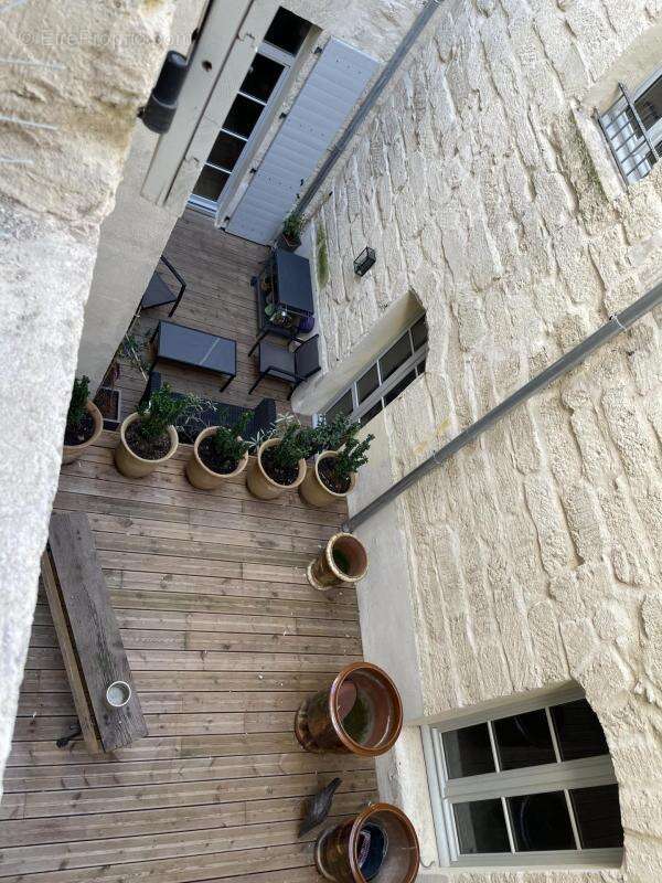 Appartement à UZES