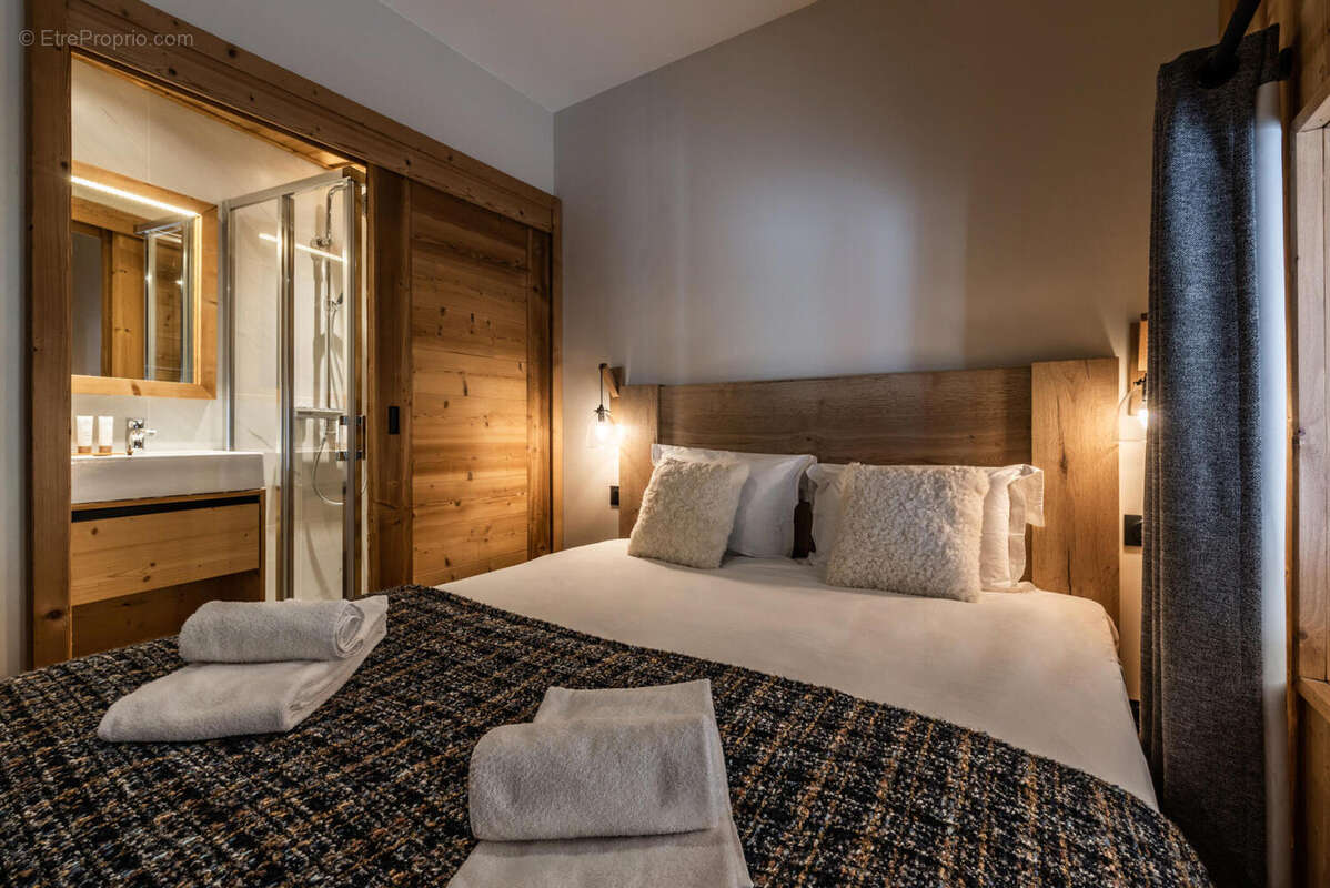 2021-01-20- Ski Apartment for sale Alpe d&#039;Huez - a - Appartement à HUEZ