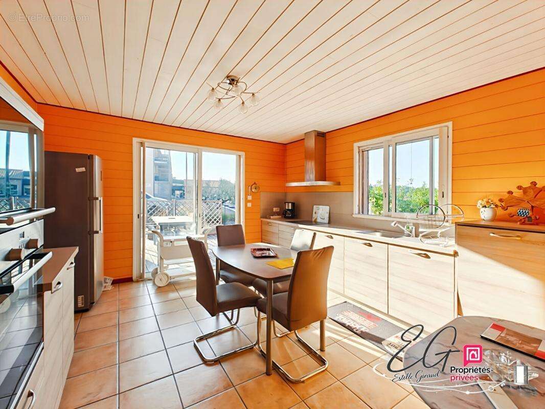 Maison ossature bois de plain-pied - Accessible PMR -118 m² --Terrain 1 500 m² - DPE B - photo 9