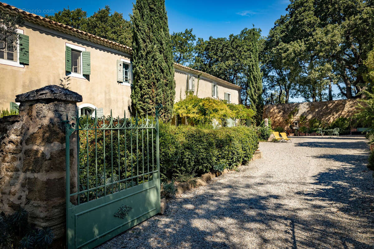Maison à CAROMB