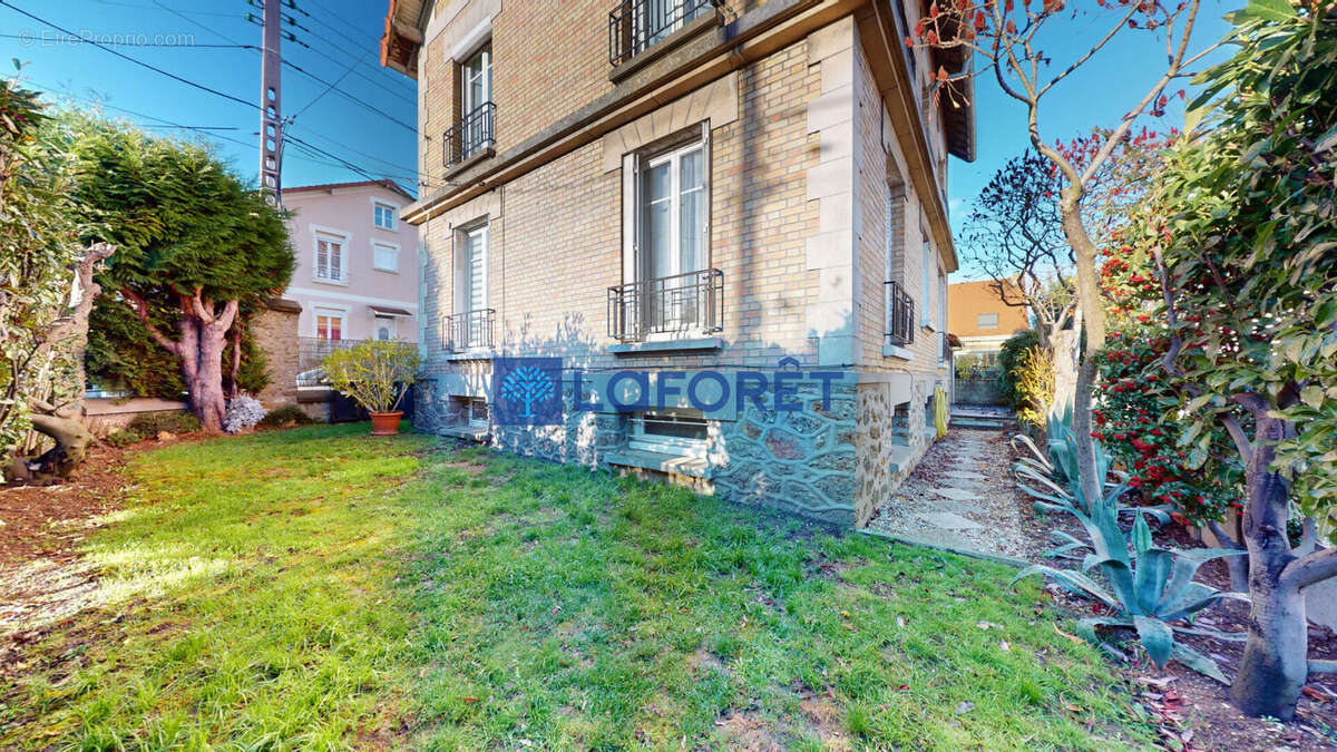 Appartement à ATHIS-MONS