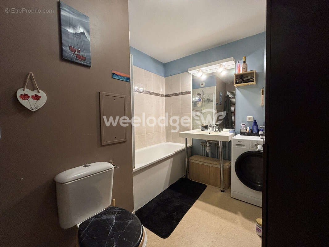 Appartement à CHANTELOUP-LES-VIGNES