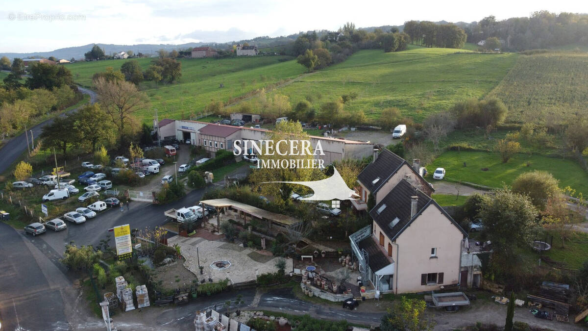 Appartement à AUZITS