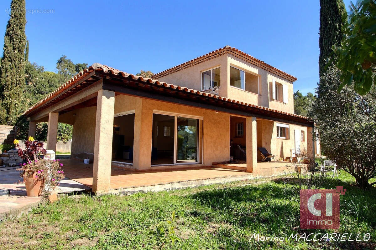 Villa 5 chambres - Pierrefeu Du Var, 7 pièces 204 m2 - photo 13