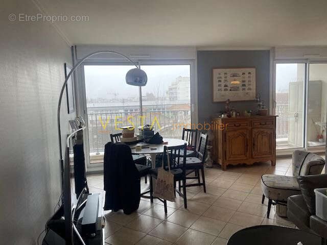 Appartement à MONTREUIL