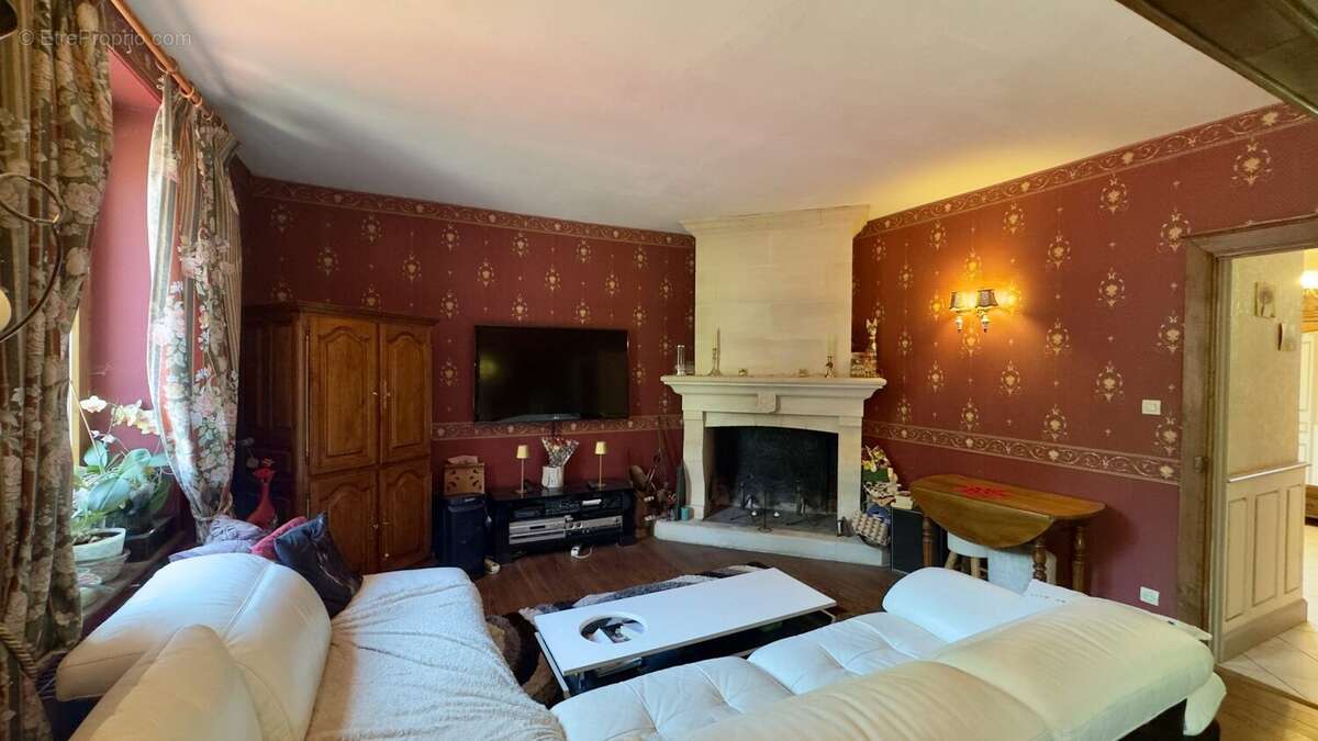 Maison 163 m² à Tronville-En-Barrois  - photo 5