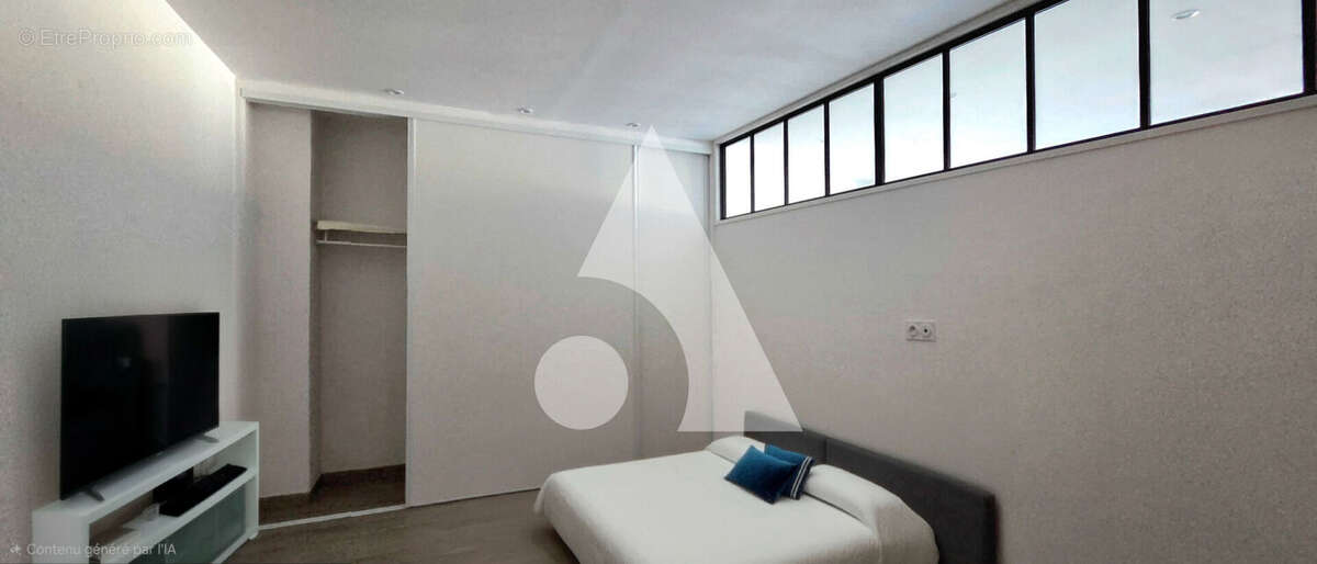 Maison à PUY-L&#039;EVEQUE