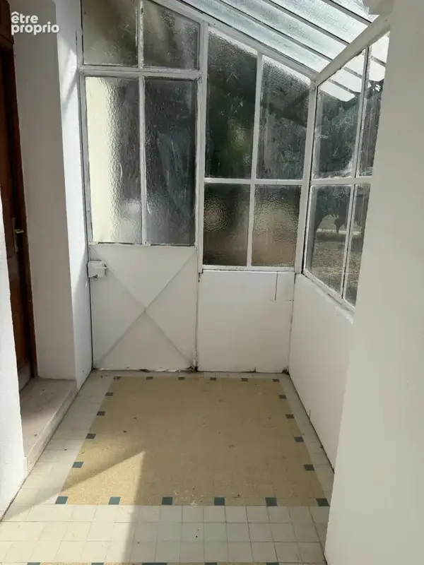 veranda