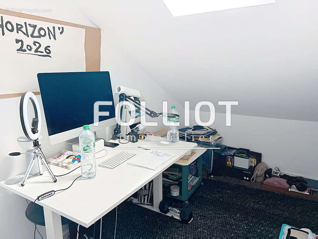 Maison 5 pièces à vendre à Cérences - Opportunité à saisir ! - photo 3