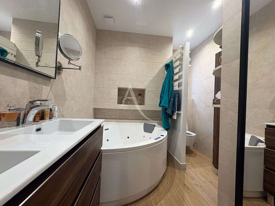 Maison à FONTENAY-SOUS-BOIS