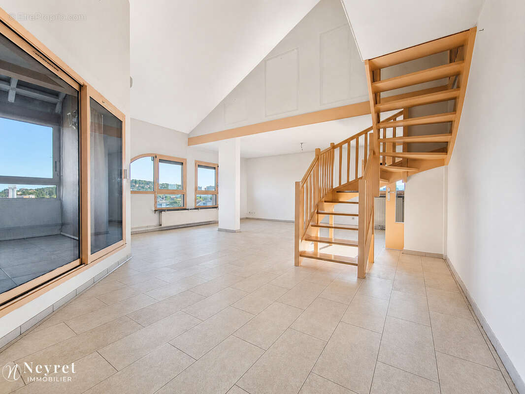 Appartement à VILLEFRANCHE-SUR-SAONE
