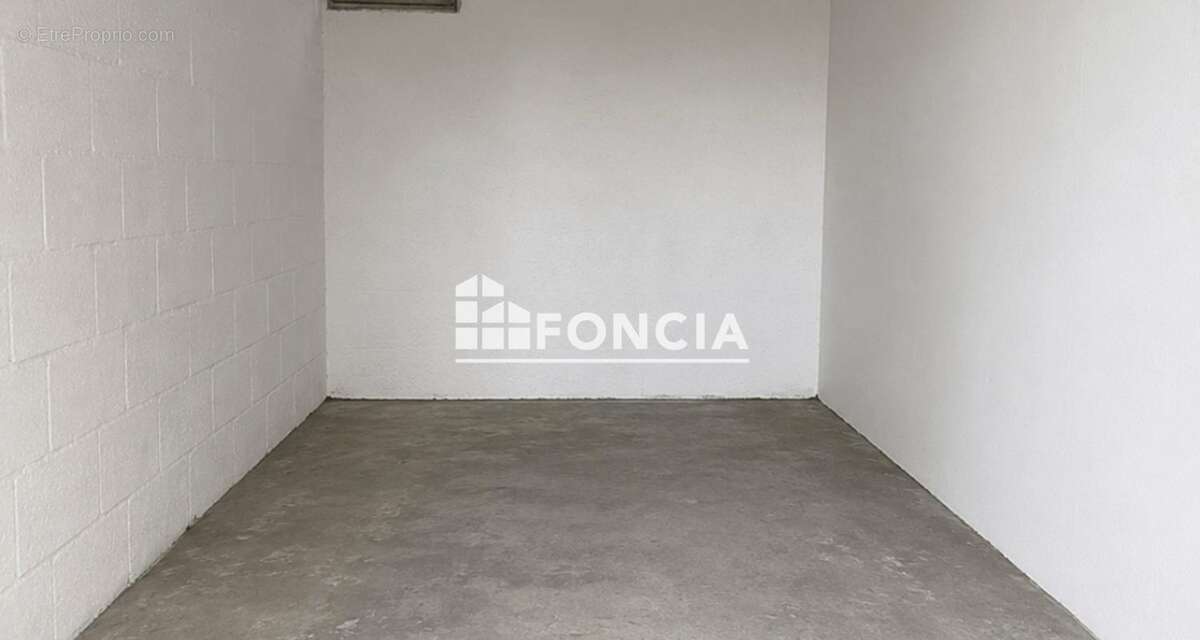 Appartement T3 - calme - cuisine équipée - balcon sur parc - parking privé - résidence sécurisée - photo 5