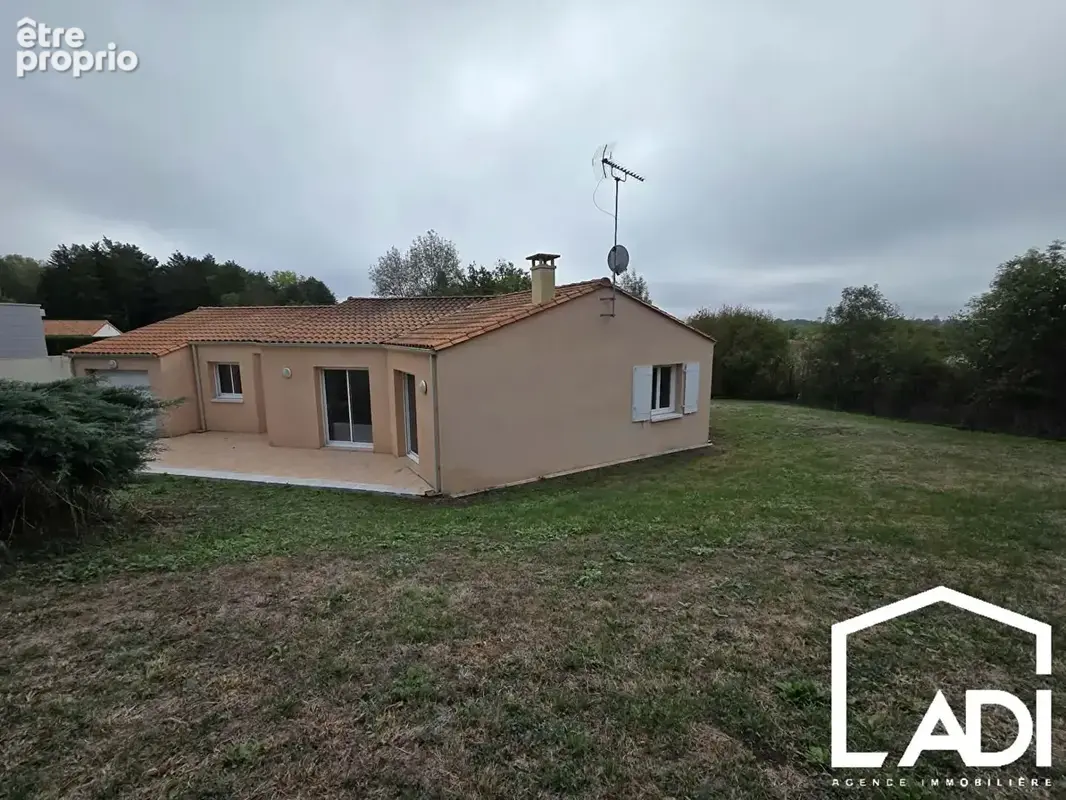 Maison à SAIVRES