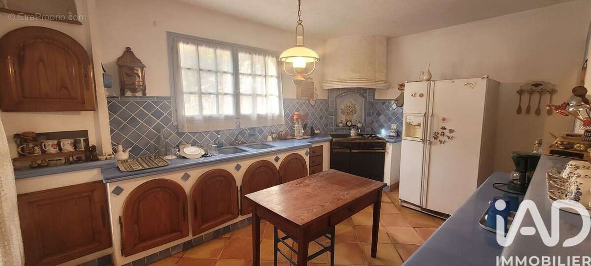 Maison 190 m² à La Roquette-Sur-Var  - photo 7
