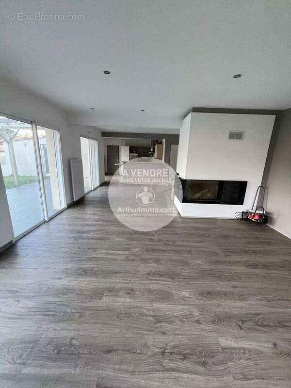 Maison à HAUTE-GOULAINE