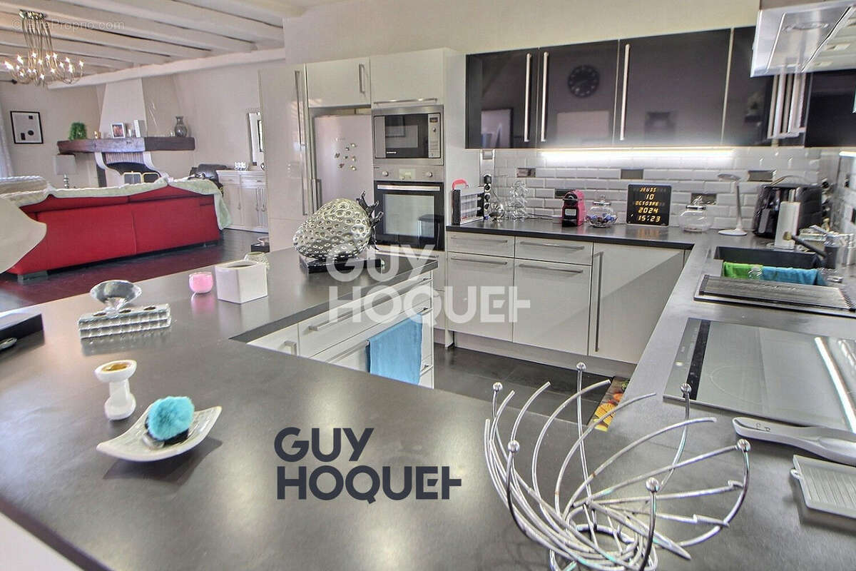 Maison à LIMEIL-BREVANNES