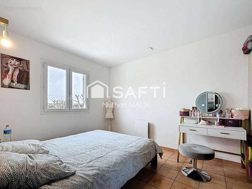 Photo 3 - Maison à ROQUEMAURE