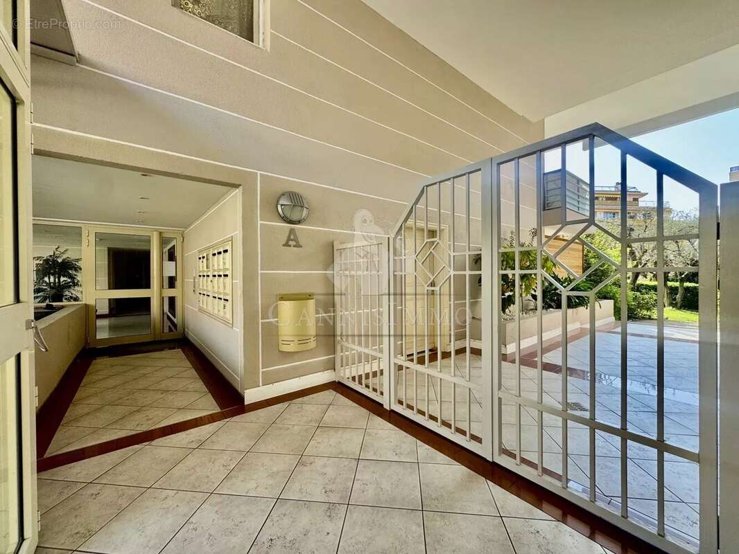 Appartement à CANNES