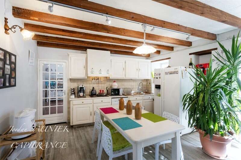 Maison à SAINT-JULIA