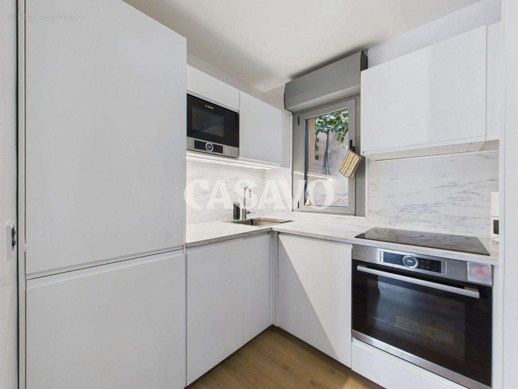 Appartement à ROQUEBRUNE-CAP-MARTIN