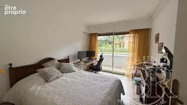 VALLAURIS A Vendre  appartement  avec la terrasse de 80m2  T3 Vallauris vue panoramique mer - photo 13