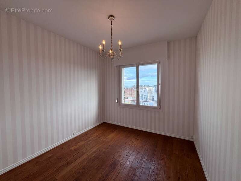 Appartement à LA MADELEINE