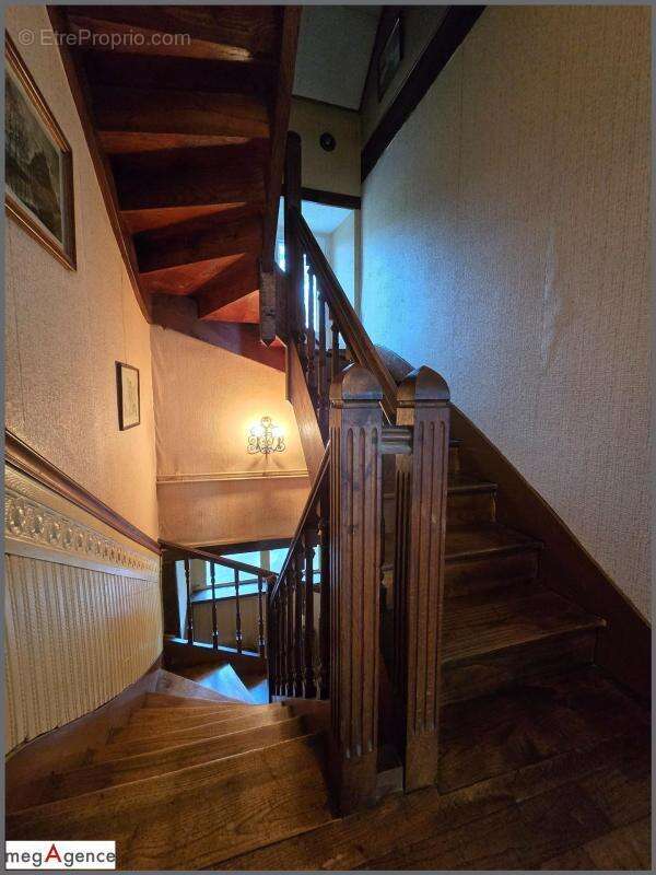 Maison en pierre 110 m², 8 pièces sur 365 m² de terrain - photo 14