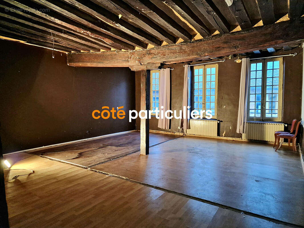 Appartement à SENS