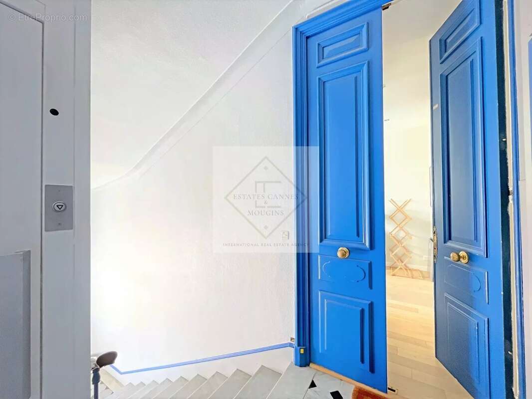 Appartement à CANNES