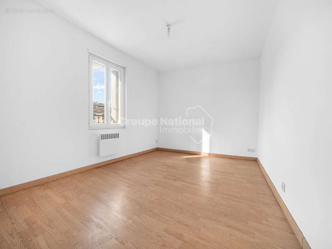 Appartement à LUNEL