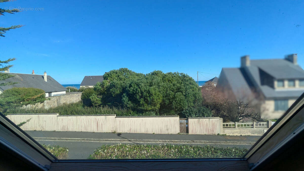 Maison à QUINEVILLE